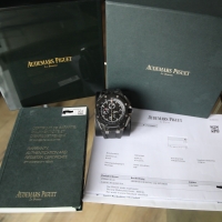 Audemars Piguet Royal Oak Offshore Carbon 44mm Herrenuhr FULL SET