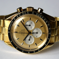 Omega Speedmaster Moonwatch "APOLLO XI 1969" 18k / 750 Gelbgold No.069 B&P