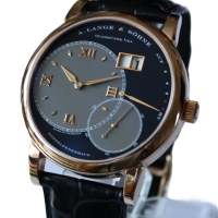 A. Lange & Söhne Große Lange 1 in 18k / 750er Roségold mit B&P Revision 05/2024