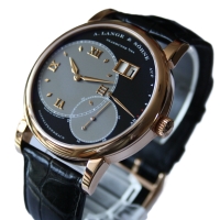 A. Lange & Söhne Große Lange 1 in 18k / 750er Roségold mit B&P Revision 05/2024