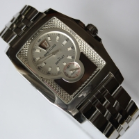 Breitling Bentley Flying B Jumping Hour Pilotarmband A28362 FULLSET