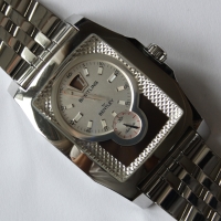 Breitling Bentley Flying B Jumping Hour Pilotarmband A28362 FULLSET