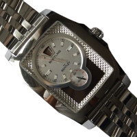 Breitling Bentley Flying B Jumping Hour Edelstahl Pilotarmband A28362 FULLSET
