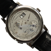 A. Lange & Söhne Lange 1 Time Zone 950 Platinium 116.025 B&P